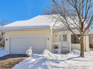 6403 Parksleg Ct, Lisle, IL 60532