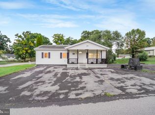 201 E 14th Ave, Ranson, WV 25438