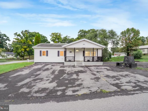 201 E 14th Ave, Ranson, WV 25438