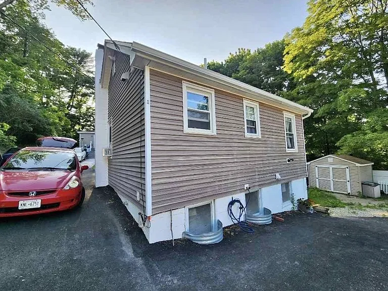 117 Croton Park Rd #1 — Photo 3