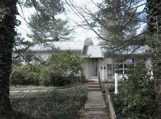 1757 E Devon Ln, Bloomington, IN 47401