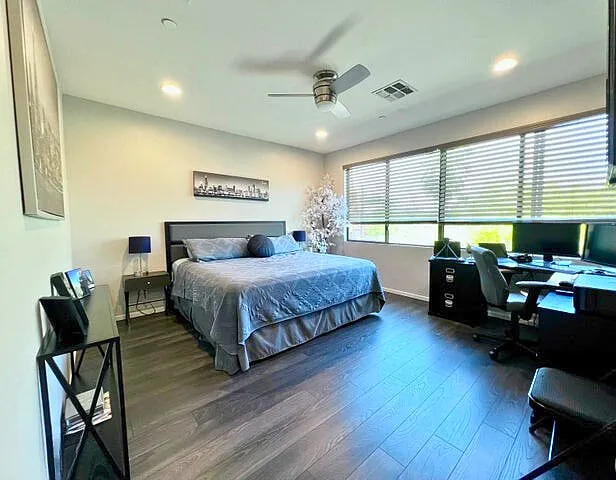 4412 N 27th Way — Photo 13