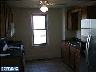 2nd image of 135 E Richardson Ave