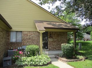 37279 Glenbrook Dr, Clinton Township, MI 48036