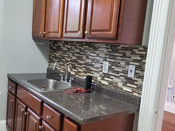 5th image of 145 S 4th Ave APT 8