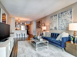 355 E Grand Ave #1405, Chicago, IL 60611