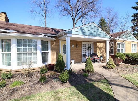 3rd image of 2105 Garfield Ave