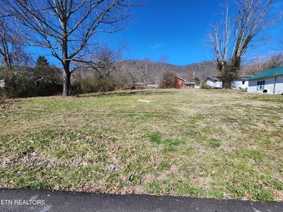 902 W Prospect St, La Follette, TN, 37766