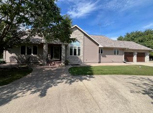 1817 10th Ave E, Spencer, IA 51301