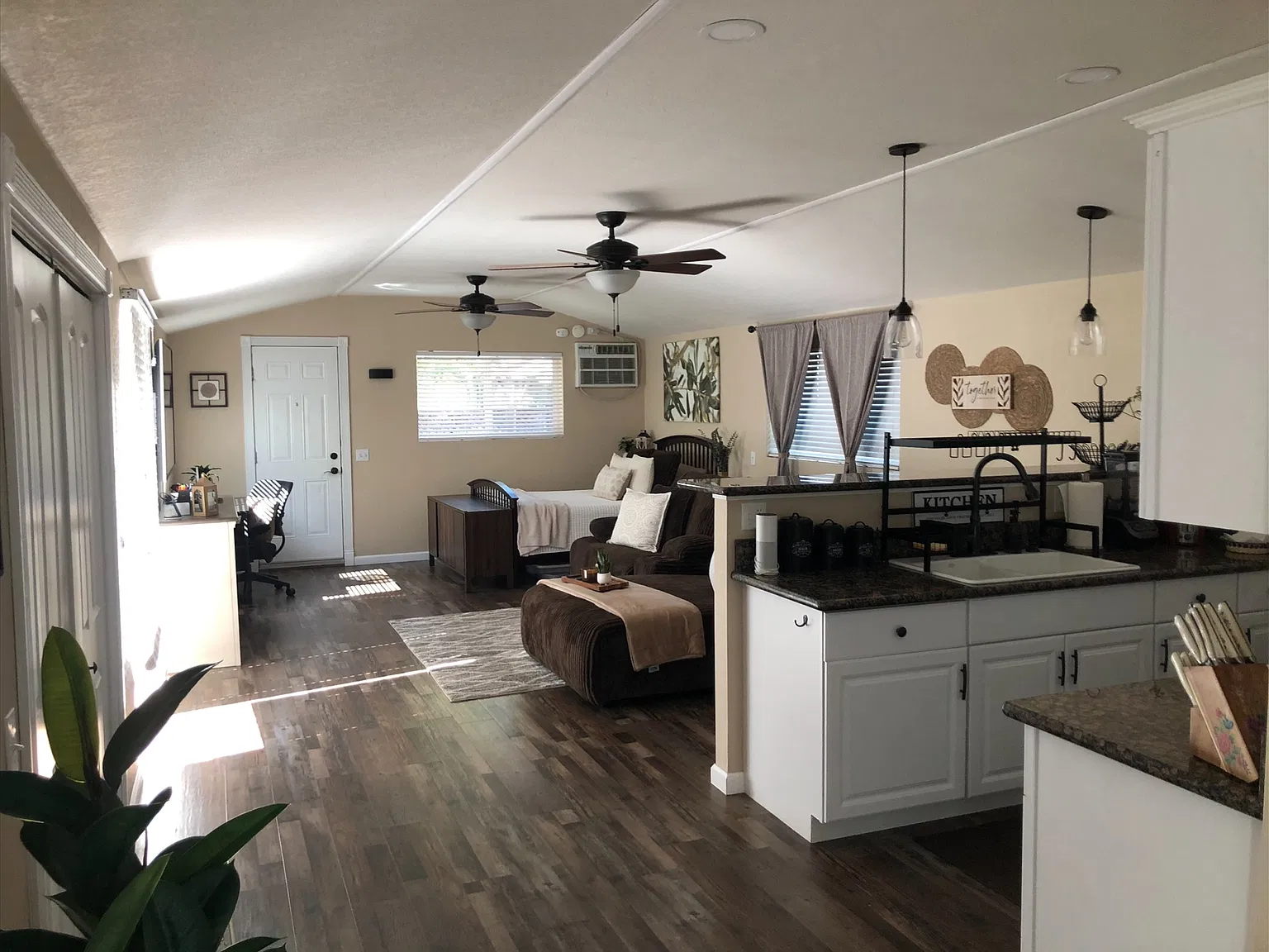 14052 Kabal St — Photo 2