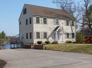 271 Shore Dr, Salem, NH 03079