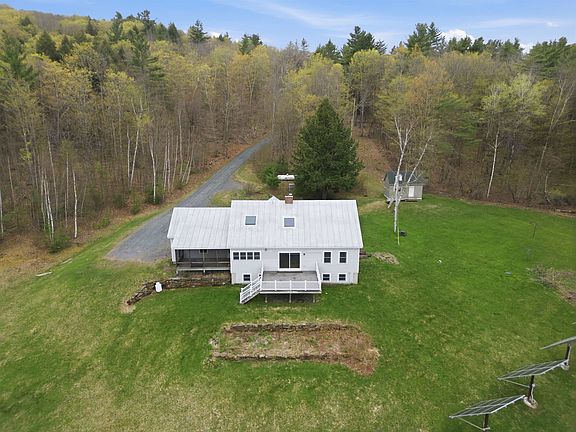 5th image of 228 Leonard Road
