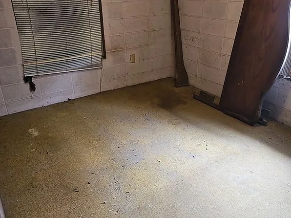 8600 Two Mile Rd, Irvington, AL 36544