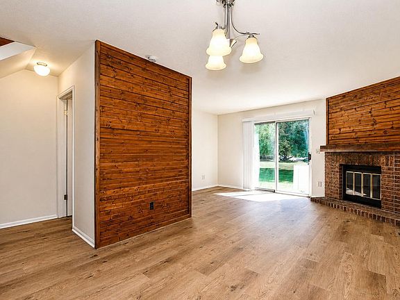 3rd image of 4255 Westshore Way #E-15