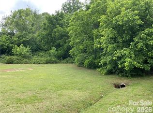 2303 Ryan Dr, Conover, NC 28613