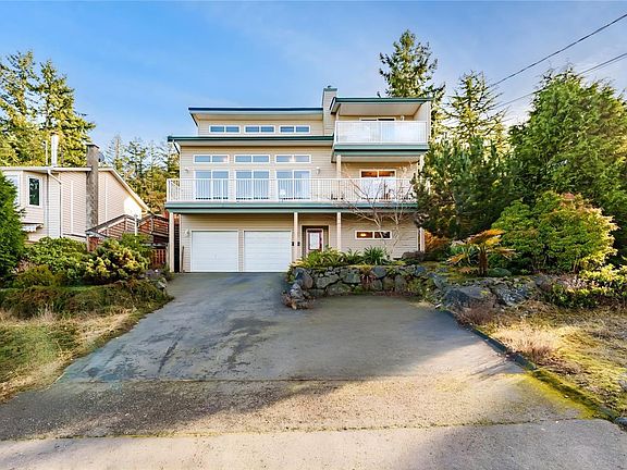 2nd image of 4627 Lost Lake Rd