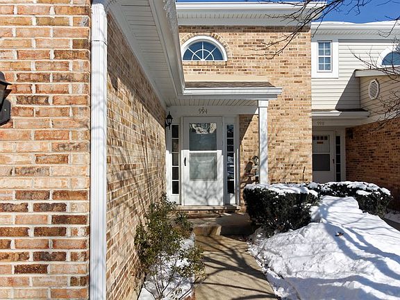2nd image of 994 N Cove Dr #D