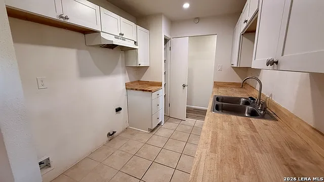 7418 Pipers Blf — Photo 11