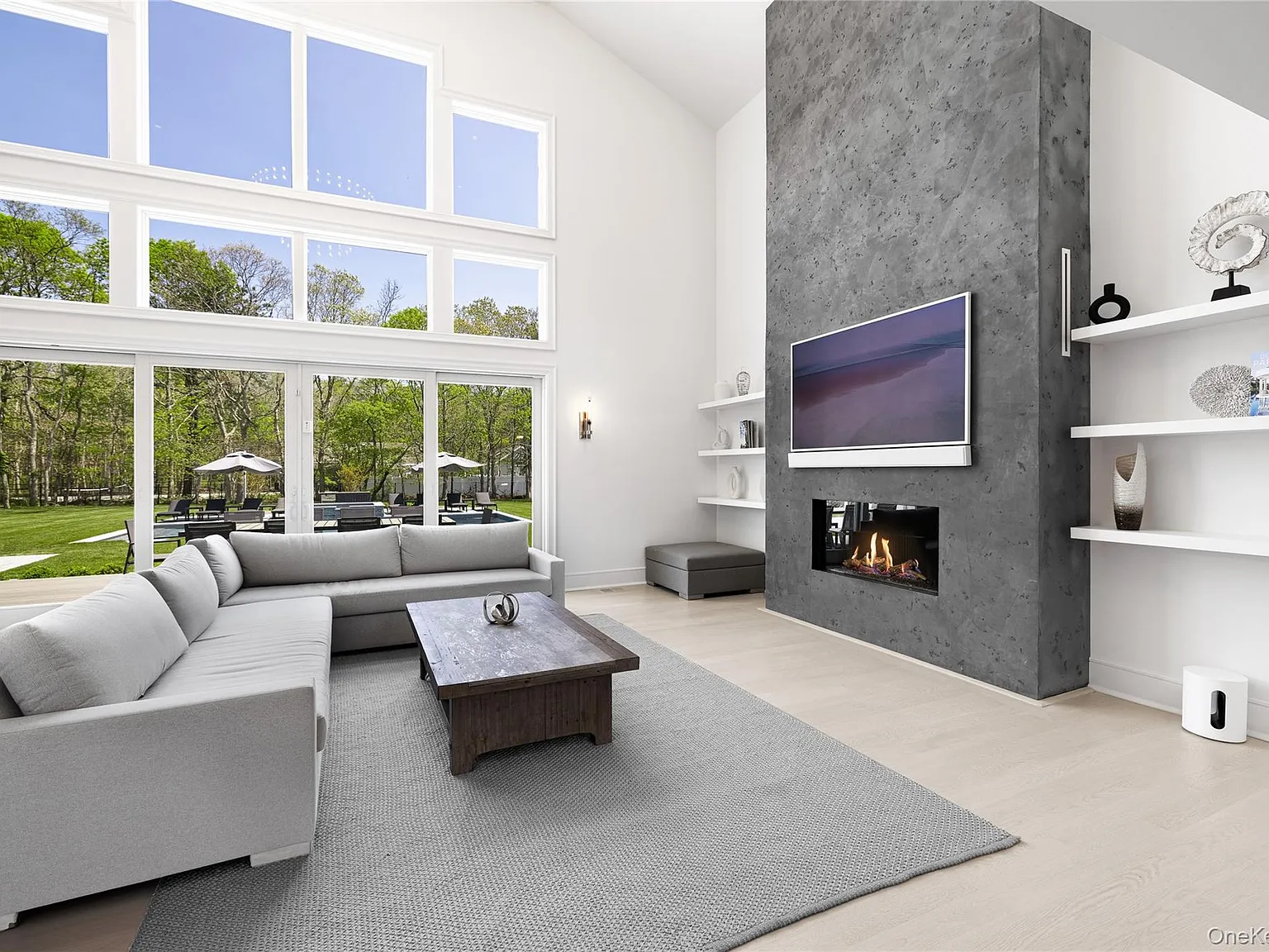 7 bed, 8.5 bath, 4021 sqft, $9,900 — Photo 3