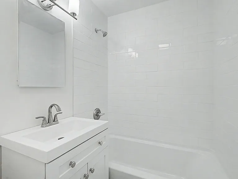 Magnolia Place Apartments — Photo 7