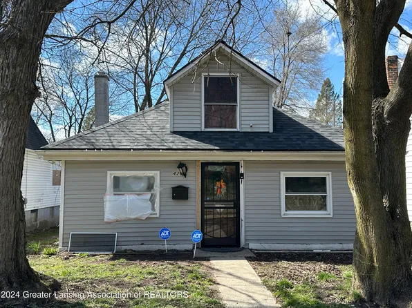 426 S Francis Ave, Lansing, MI 48912