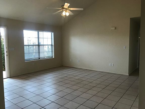 3rd image of 112 Desert Sage Ct