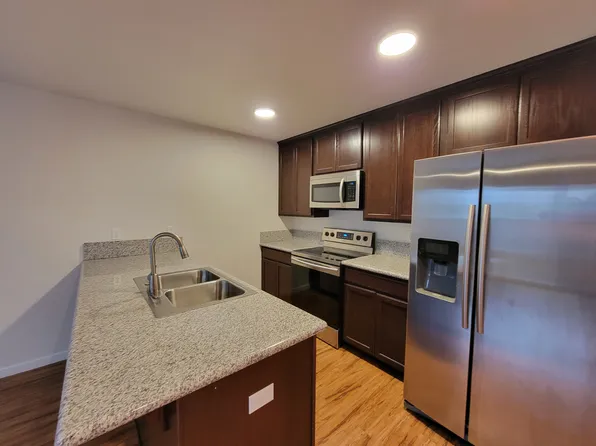 54 S Haskell St, Central Pt, OR 97502