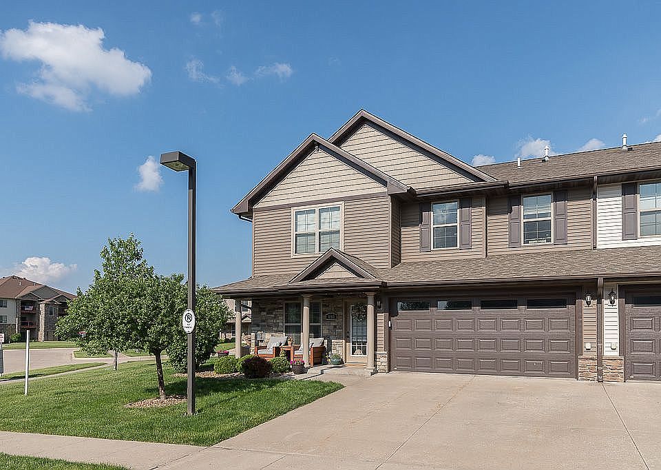 1st image of 480 Cambria Dr