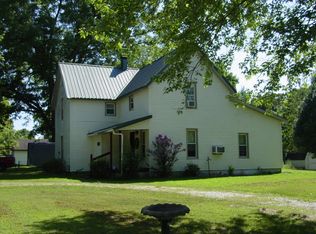 605 S Hemphill St, Crane, MO 65633