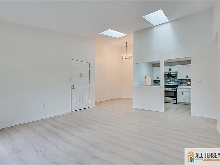 64 Taylor Dr #3212 — Photo 8
