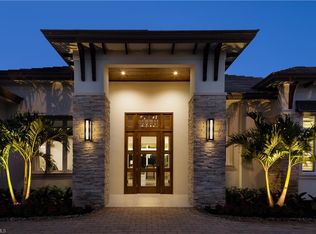 301 West St, Naples, FL 34108