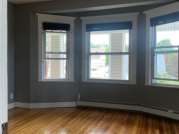 3rd image of 36 Alter Ave #2A