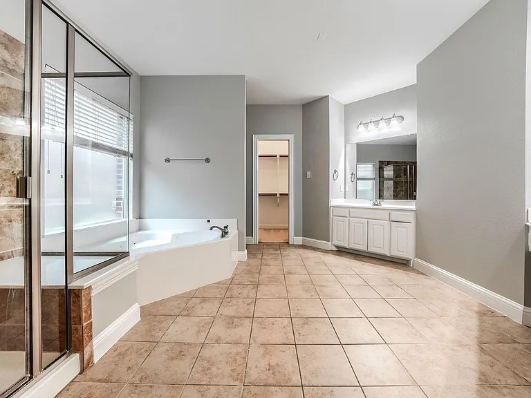 12605 Wolf Snare Dr — Photo 19