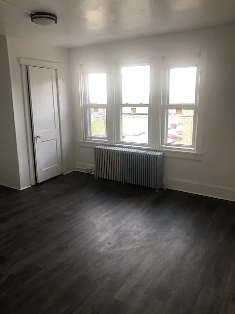 Living room/Bedroom