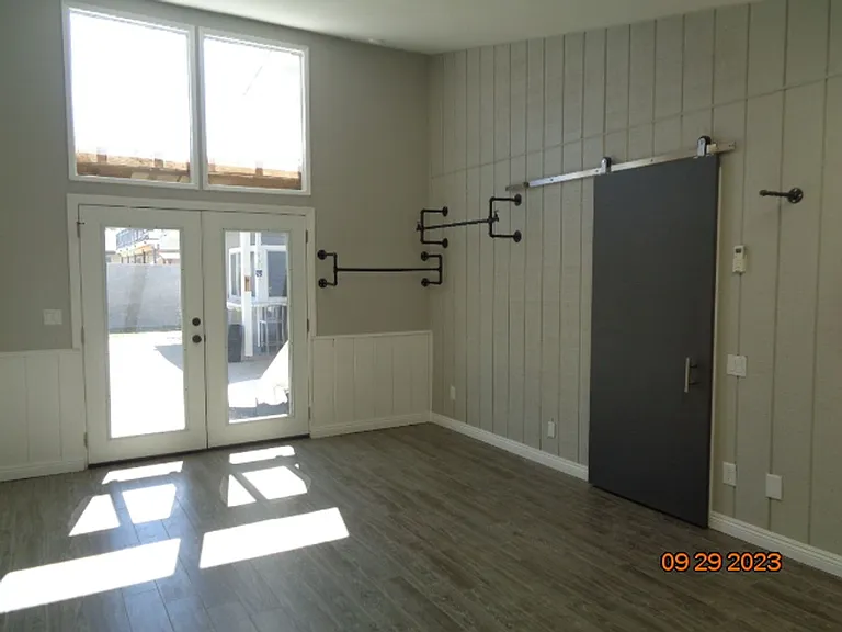 43662 21st St W — Photo 32