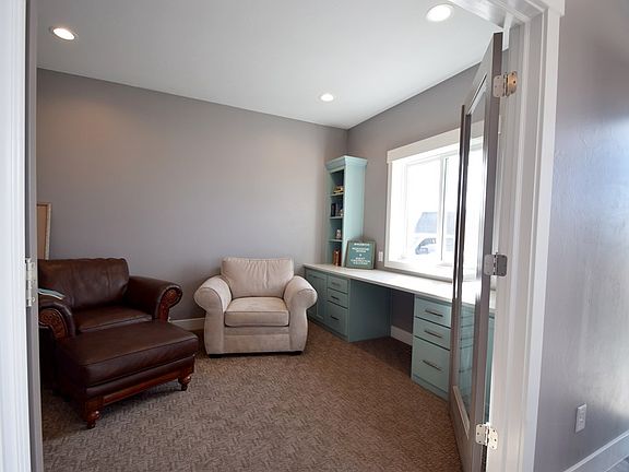 4th image of 5497 Loon Creek Ln