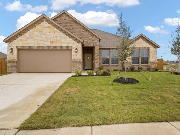 1906 Echo Lake Ct, Cleburne, TX 76033