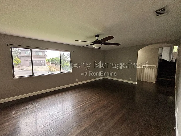 116 Seville St — Photo 7