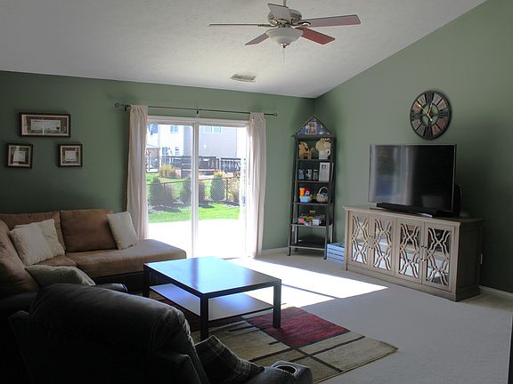 4th image of 6811 Emerald Bay Ln