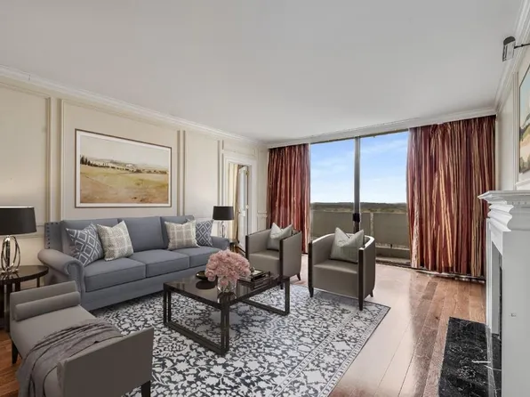 2575 Peachtree Rd NE APT 24G, Atlanta, GA 30305