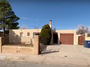 148 Rio Seco, Santa Fe, NM 87501
