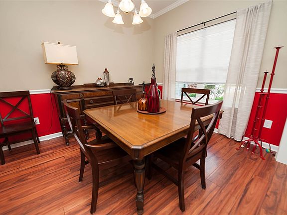 4th image of 176 Shady Grove Dr