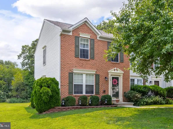 713 Quest Ct, Mantua, NJ 08051