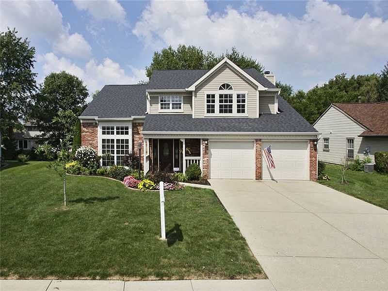 1st image of 11552 Jamestown Dr W