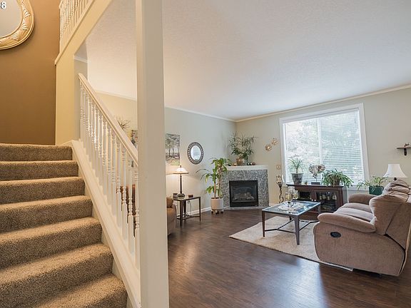 5th image of 3714 NE 93rd St
