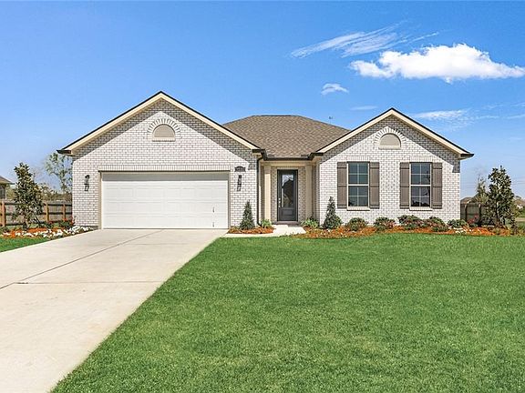 3rd image of 8 E Priscilla Ln