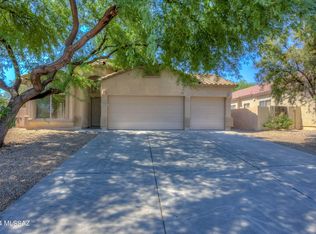 6135 W Sandburg Ct, Tucson, AZ 85743