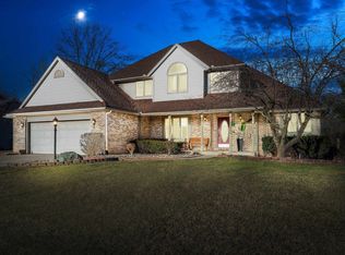 58738 Fawn River Ct, Elkhart, IN 46516