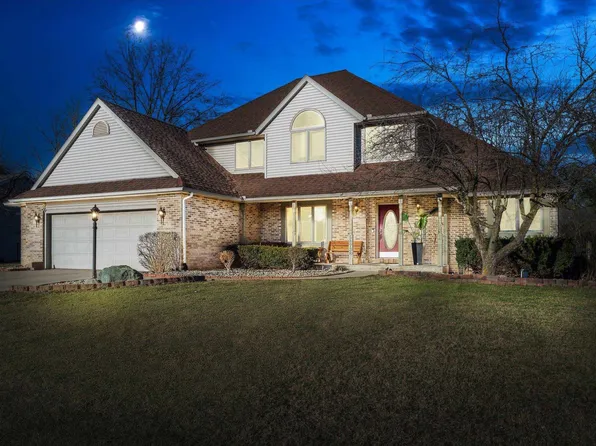 58738 Fawn River Ct, Elkhart, IN 46516