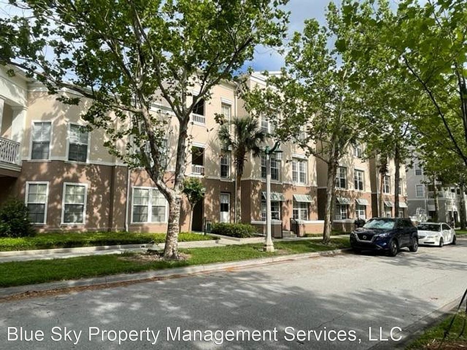 1st image of 517 Water St #517